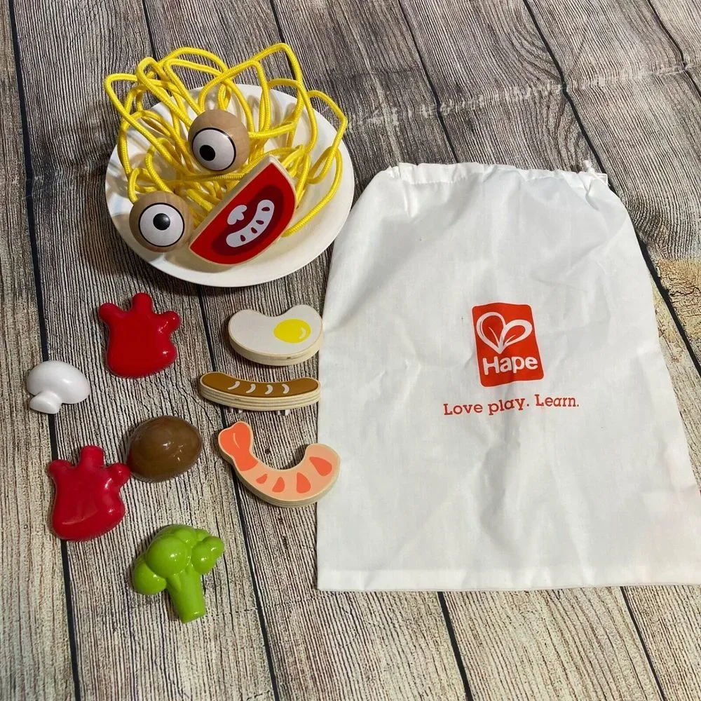 Hape Silly spaghetti Bowl of Bendable Spaghetti Wooden Pieces Pretend Play‎ Toy
